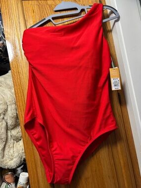 NWT Kona Sol One-Shoulder Red One-Piece Swimsuit